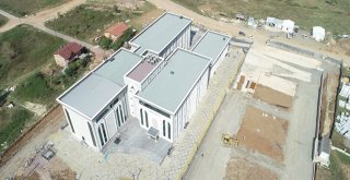 Bir kent meydanı da Kartepe’ye
