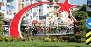 BİSİKLET TUTKUNLARI GÜRSU'NUN DOĞASINDA BULUŞTU