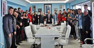 MUDANYASPOR’LU FUTBOLCULARDAN BİRLİK MESAJI