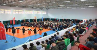 ŞEHİT ABDULLAH TAYYİP OLÇOK SPOR SALONU HİZMETE AÇILDI