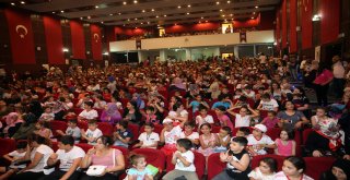 ‘Bilimin Uçan Sirki’ tiyatro...