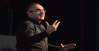 Büyükşehir Binlerce Kadını Sunay Akın İle Buluşturdu
