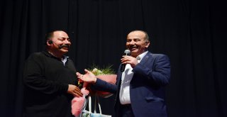 ÇÖP TENEKESİ MUDANYA’DA SAHNELENDİ