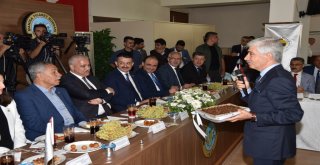 Bakan Pakdemirli Manisa'da Törene Katıldı