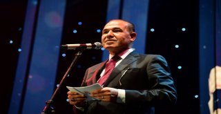 25.Uluslararası Adana Film Festivali Afişi Hazır