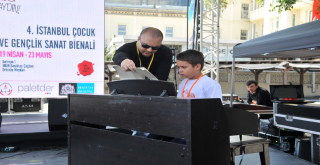 4. İstanbul Çocuk ve Gençlik Sanat Bienali!