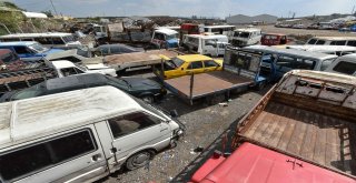 BÜYÜKŞEHİR HURDA ARAÇLARI TOPLAMAYA DEVAM EDİYOR