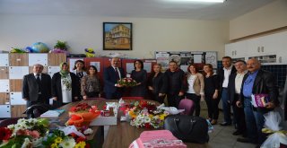 BAŞKAN TÜRKYILMAZ:  ÖĞRETMENLERİMİZ BAŞ TACIMIZ!