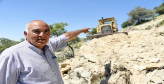 Büyükşehirin Yolları Karamana Uzandı
