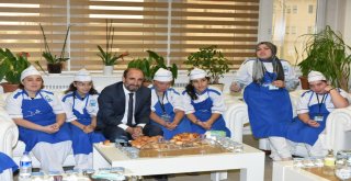BAŞKAN EDEBALİ'NİN 'ENGELSİZ' KONUKLARI