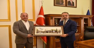 Azeri işadamlarından Başkan Aktaş'a ziyaret