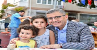 ÇİNİLİ PARKI’NDA AKŞAM ÇAYI