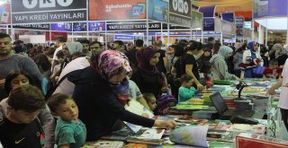 Yazarları Hayran Bırakan Fuar