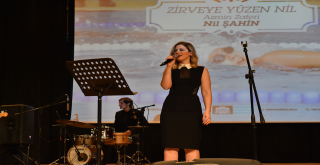 Zirveye Yüzen Nil’e Özel Gece…