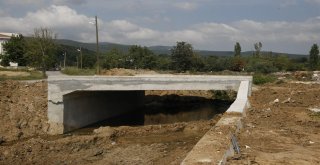 BAŞKAN ÇAĞLAYAN NADIR DERESİ ISLAH ÇALIŞMALARINDA İNCELEMELERDE BULUNDU