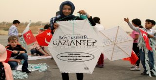 450 ÇOCUK, UÇURTMA ŞENLİĞİ'NDE BULUŞTU