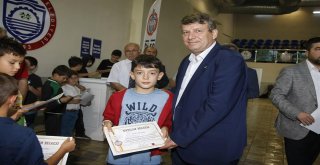 MİNİK KULAÇLAR SERTİFİKALARINI ALDI
