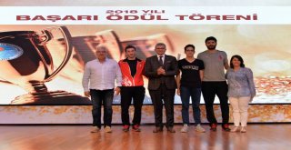 Büyükşehir'den Başarılı Sporculara 664 Bin 950 TL Ödül