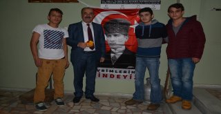 BAŞKAN TÜRKYILMAZ, ŞEHİTLERİMİZ İÇİN TÜM MAHALLELERDE TOPLAM 25 BİN PORSİYON LOKMA DÖKTÜRDÜ!