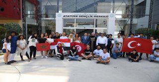 Ülkeler Panayırı İle Dünya Gençliği Manisa'da