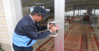 ZABITA’DAN İŞYERLERİNE RUHSAT DENETİMİ