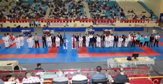 Adana’da Karate Fırtınası