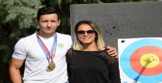 Türkkan, ' Hedefim Dünya Standartlarında Bir Sporcu Olmak'