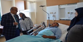 BAŞKAN SARGIN HASTALARLA TEK TEK İLGİLENDİ