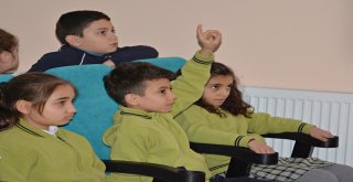 GERİ DÖNÜŞÜM OKULLARDA ANLATILIYOR