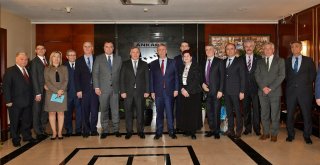 ADIGE CUMHURİYETİ DEVLET BAŞKANI BÜYÜKŞEHİR’DE...