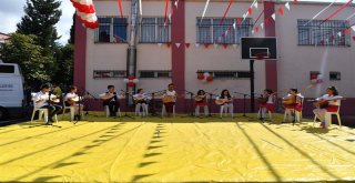 Öğrenciler ders başı yaptı'
