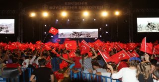 KURTULUŞ GÜNÜ'NDE SAZOVA BİLİM KÜLTÜR VE SANAT PARKI YÜZ BİNLERİ AĞIRLADI