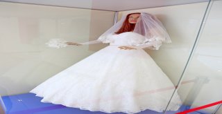 YENİ ÇİFTLERE GELİNLİKLER ATAŞEHİR BELEDİYESİ’NDEN