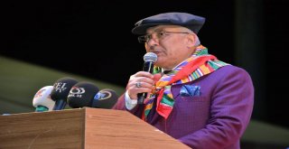 Nevruz Ateşi Mersin?den Yükseldi
