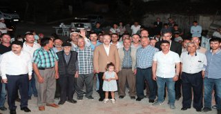 Balıkesir Büyükşehir Belediye Başkanı Zekai Kafaoğlu Altıeylül Belediye Başkanı Hasan Avcı ile birlikte Tayyipler Mahallesi’ni ziyaret etti.