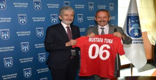 BAŞKAN TUNA'YA BÜYÜKELÇİLERDEN YOĞUN İLGİ