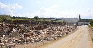 BAŞKAN SARGIN EKİPLERLE BİRLİKTE SEL BÖLGESİNDE