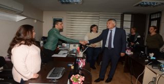 Zeydan Karalar, “Derdi evine ekmek götürmek olan belediye çalışanıyla sorunumuz olmaz.”