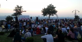 İSTANBUL’DA YAZ NEŞESİ BAŞLADI