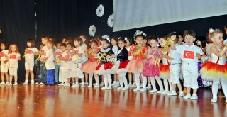 MİNİK YÜREKLERİN BÜYÜK GÖSTERİSİ