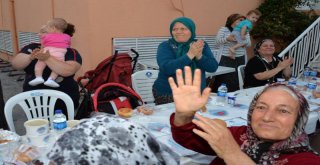 Kadir Gecesi'nde Oruçlar Tarsus'ta Açıldı
