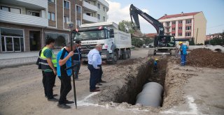 Hendek’in o caddesinde çalışmalar başladı