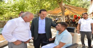 Eryılmaz engellilerle bir araya geldi