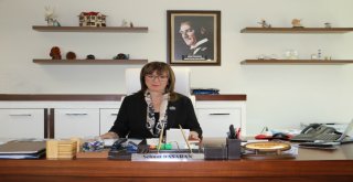 Atatürk Kent Parkındaki Derede Islah ve Temizlik Çalışmaları Tamamlandı