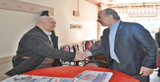 TÜRKYILMAZ, HALKLA İÇ İÇE OLMAYI SÜRDÜRÜYOR