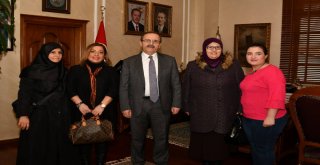 Zihni Şahin'e Ziyaretçi Akını