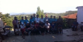 ZEYTİNDALI EKİBİNDEN, ÇEPNİ MAHALLESİ’NDE TEMİZLİK SEFERBERLİĞİ!