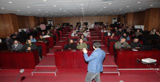 Diyarbakır Büyükşehir'den kadına yönelik şiddete karşı farkındalık semineri