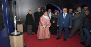 Altın Çağ?da Bilim Sergisi Açıldı