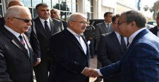 Kitapseverlerin Sabırsızlıkla Beklediği CNR Mersin Kitap Fuarı Kapılarını Açtı
